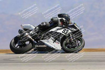 media/Mar-21-2025-CVMA Friday Practice (Fri) [[30cd4fe323]]/3-Racer 2/Session 5 (Turn 9 Entry)/